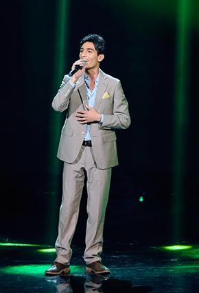 محمد عساف يوقع عقد فنّي بقيمة مليون دولار